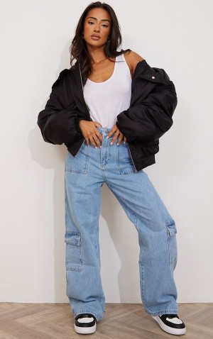 Blugi Pretty Little Thing Petite Wash Pocket gy Largi Leg Jean Albastri Deschis Albastru Deschis | ALMP83496