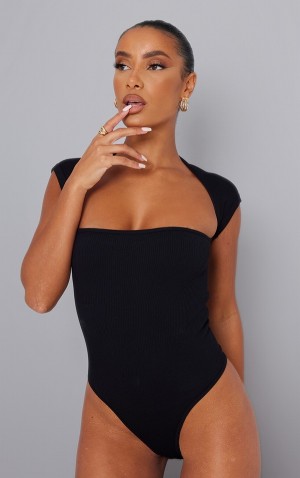Body-uri Pretty Little Thing Snatched Rib Cut Out Sleeve Negrii | TCBG50873