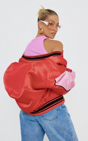 Geci Pretty Little Thing LA Grafice Front Contrast Satin Bomber Rosii | HBPU93285