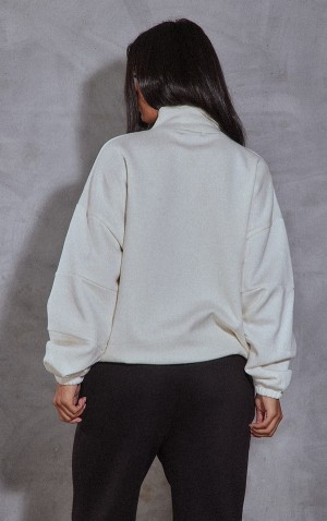 Hanorace Pretty Little Thing RENEW Zip Front Oversized Albi | QDAG72965