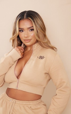 Hanorace Pretty Little Thing Shape Camel EmbroideCropped Zip Maro | XAJS72930