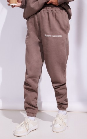Pantaloni De Trening Pretty Little Thing Premium Coffee Sports Academy Puff Print Oversized Cafe | QFAY38621