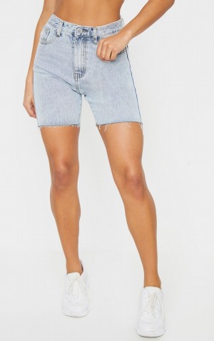 Pantaloni Scurti Pretty Little Thing Bleach Wash Longline Fitted Albastru Deschis | TGXS47503