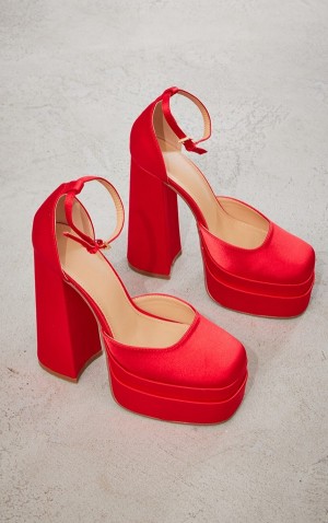 Pantofi Cu Toc Pretty Little Thing Square Bombeu Double Platforma Rosii | JBEF89074