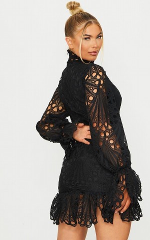 Rochie Pretty Little Thing High Neck Dantela Long Sleeve Frill Bodycon Negrii | SLYH07425