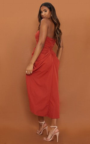 Rochie Pretty Little Thing Rust Woven Bandeau V Bar GatheHip Rosii | KLUF18604