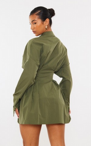 Rochie Pretty Little Thing Woven Plisat Talie Oversized Kaki | EZFK72435