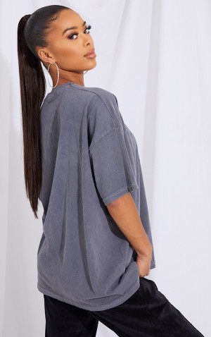 Tricouri Pretty Little Thing Charcoal Montana Logo Oversized Washed Gri | YTNZ54197