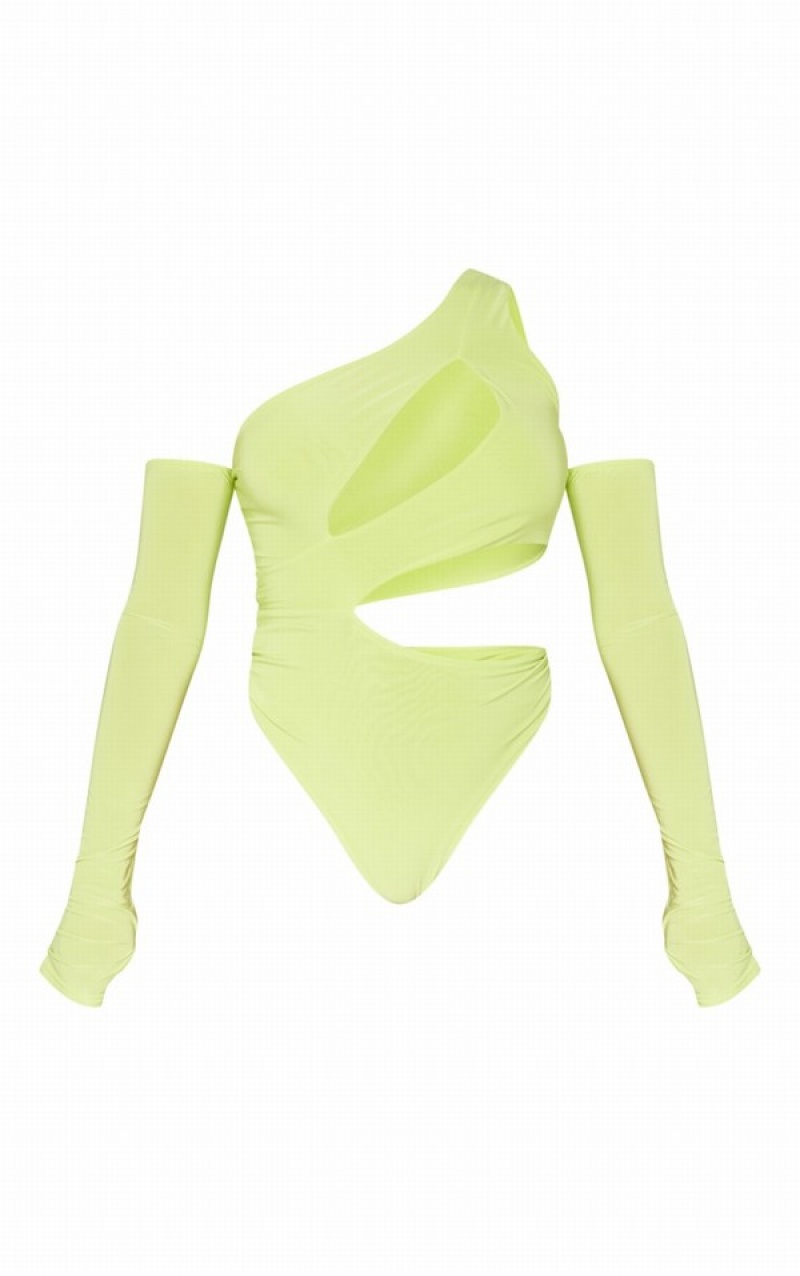 Body-uri Pretty Little Thing Lime Slinky Bardot Thumb Hole Cut Out Verzi Deschis | OAQR42018