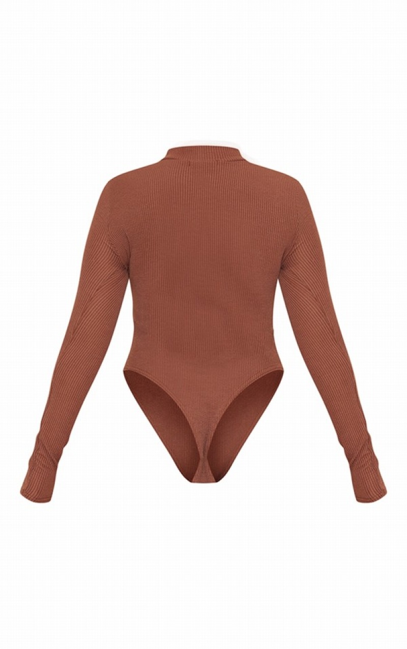 Body-uri Pretty Little Thing Rib Half Zip Ciocolata | THCK67308