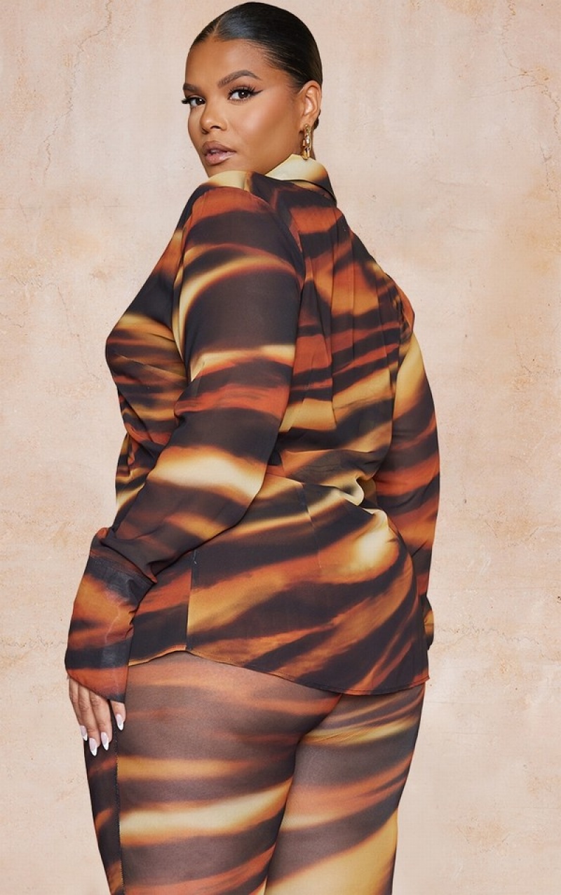 Camasa Pretty Little Thing Plus Tiger Printed Fitted Chiffon Plunge Maro | RHOB98401