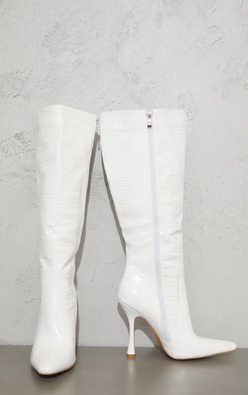 Cizme Pretty Little Thing PU Croc Point Bombeu Flare Highed Knee Albi | BOAC89530