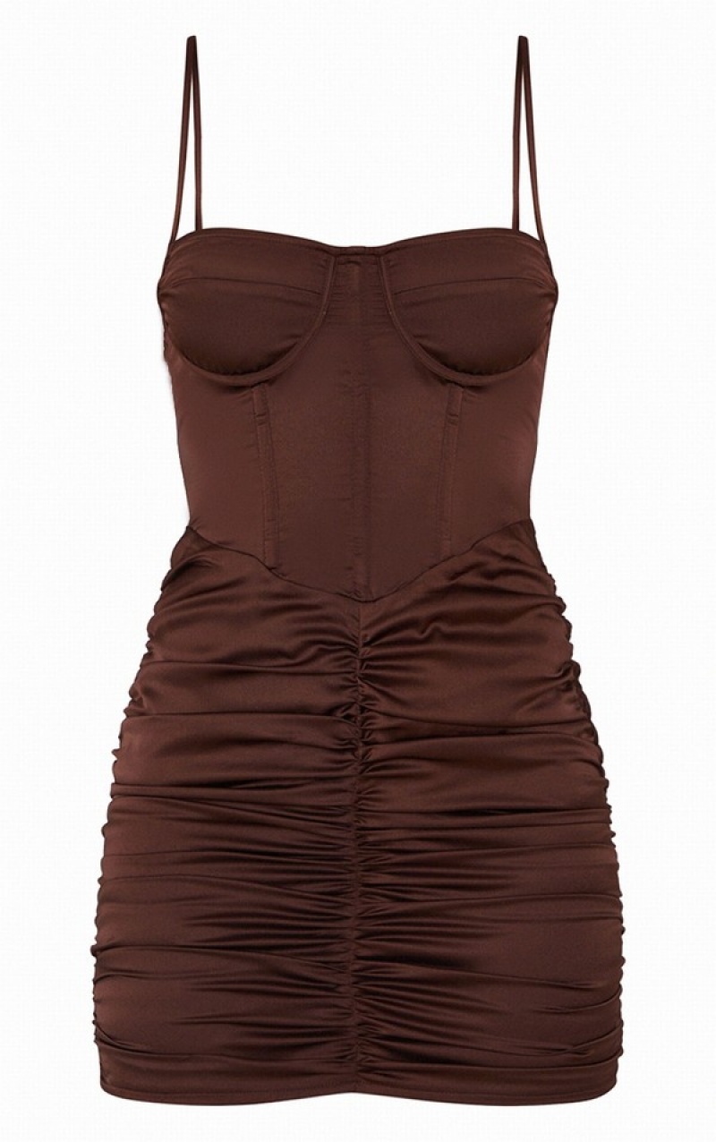 Fuste Pretty Little Thing Satin Cu Bretele Corset Detail Ruched Bodycon Ciocolata | FJVE87096