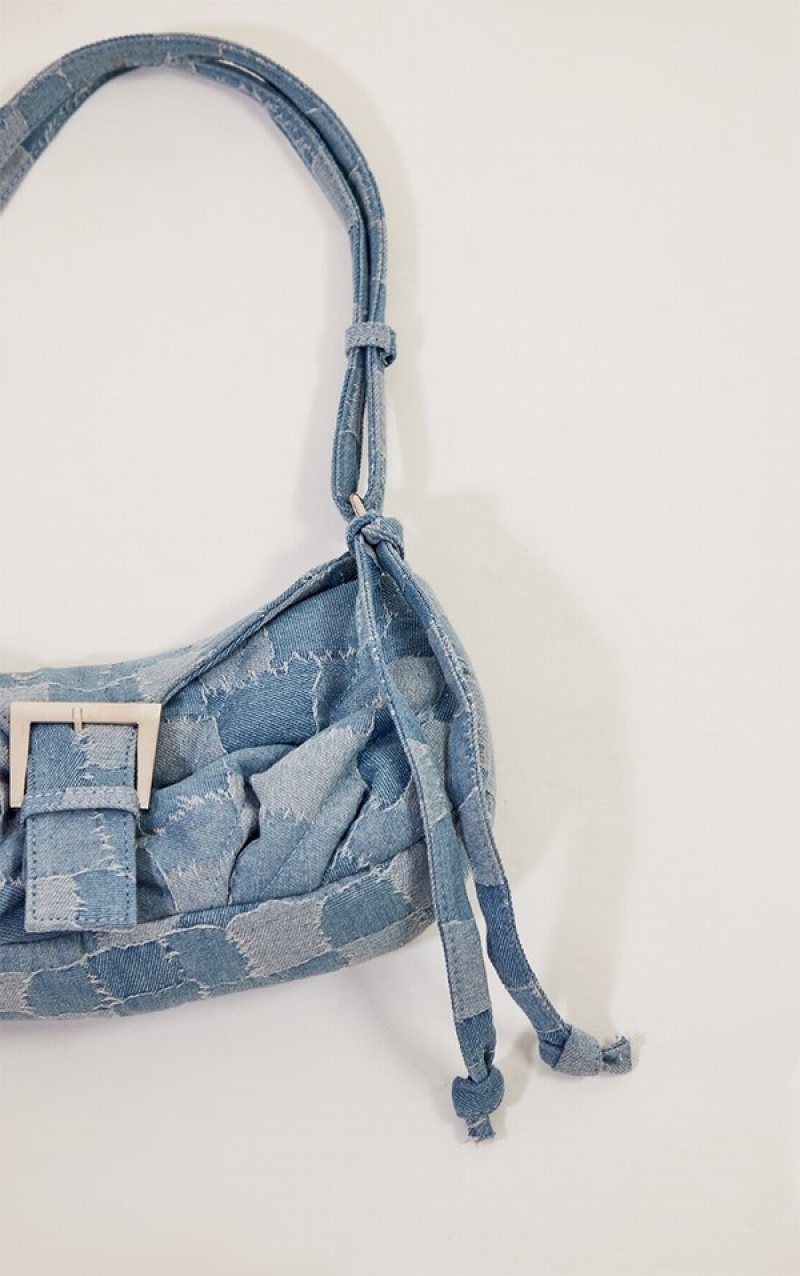 Geanta De Umar Pretty Little Thing Denim Distressed Patchwork Cu Catarama Albastri | EVKM42789