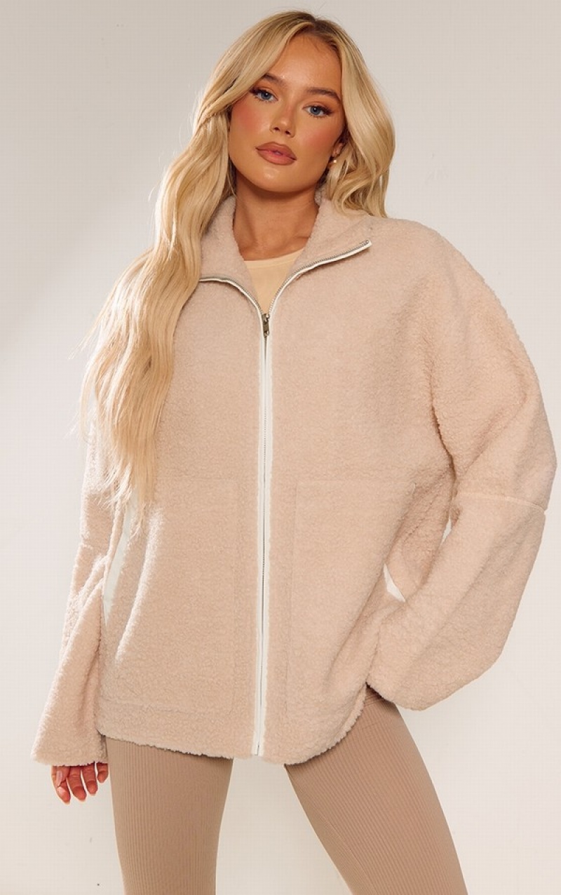 Geci Pretty Little Thing Borg Contrast Piping Fleece Bej | WBDN29081