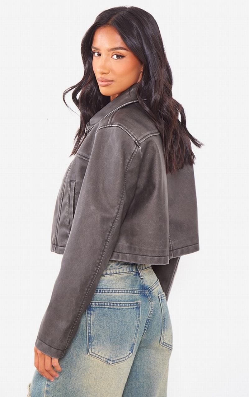 Geci Pretty Little Thing Petite Distressed Look Boxy Cropped Faux Piele Gri | SOWP48153