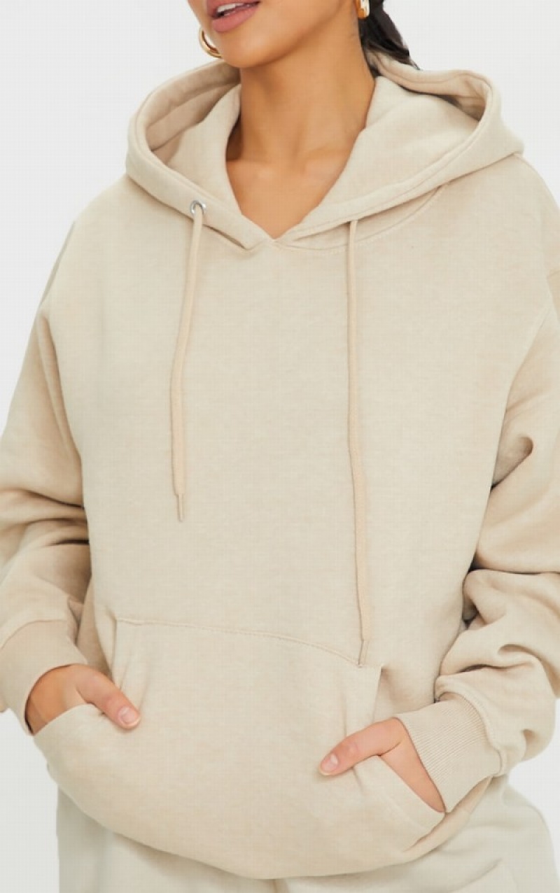 Hanorac cu Gluga Pretty Little Thing Petite Sand Oversized Ultimate Maro | HFZP39812