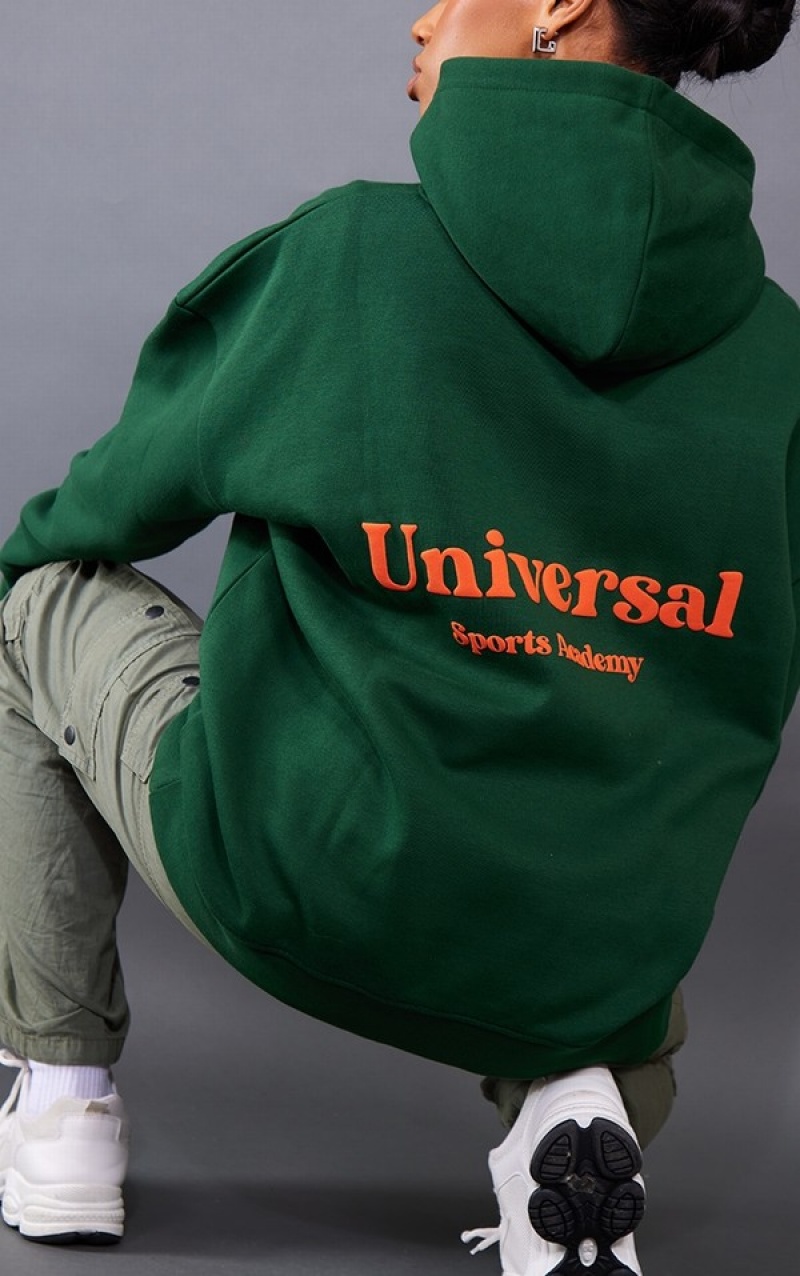 Hanorac cu Gluga Pretty Little Thing Universal Sports Academy Print Verzi Inchis | KPEO14726