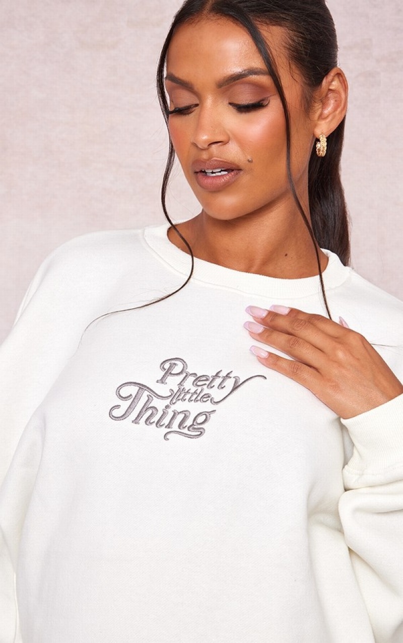 Hanorace Pretty Little Thing Maternity Plt EmbroideOversized Albi | FIMP56879