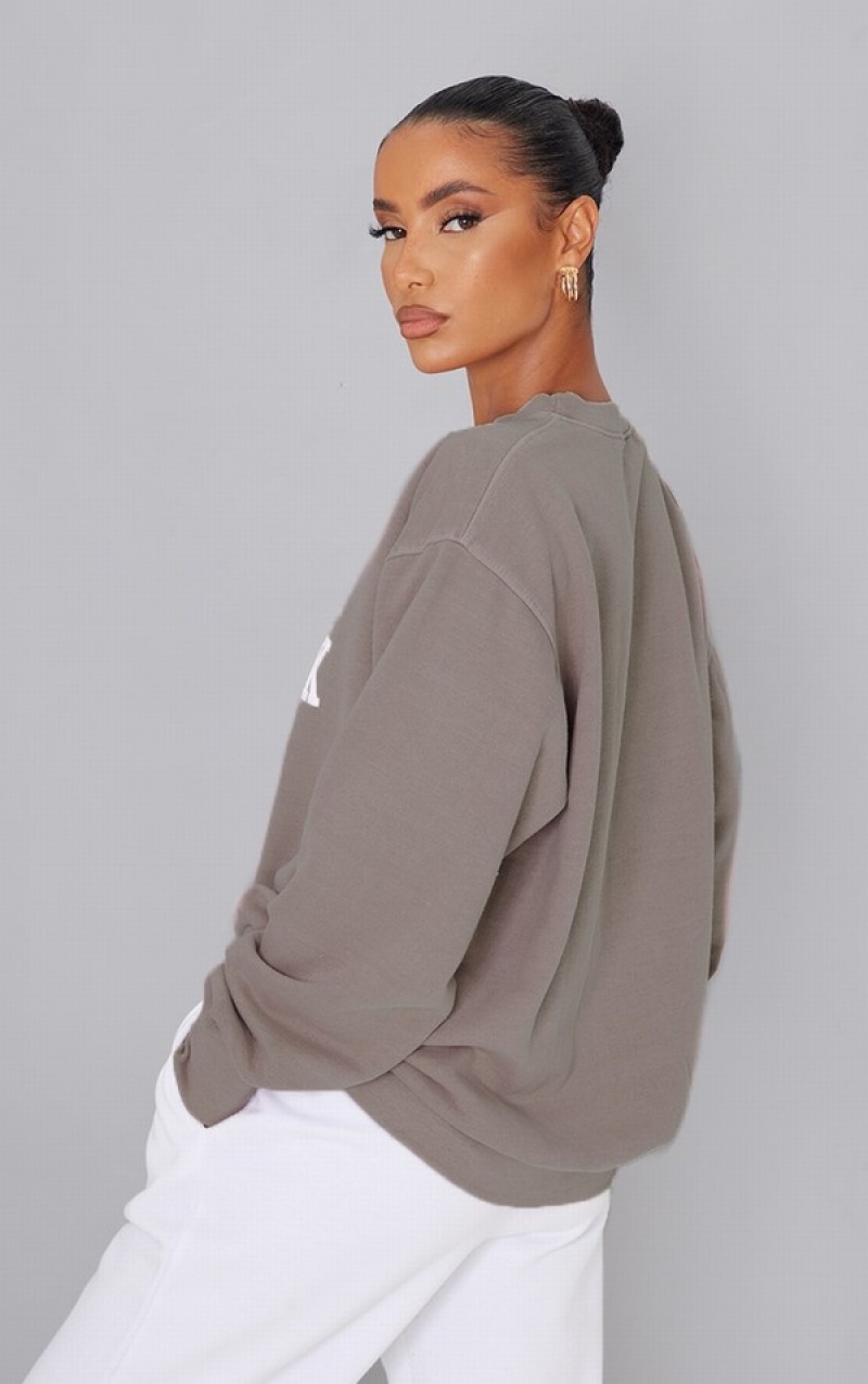 Hanorace Pretty Little Thing Mocha New York Downtown Grafice Printed Bej | TRPB72136