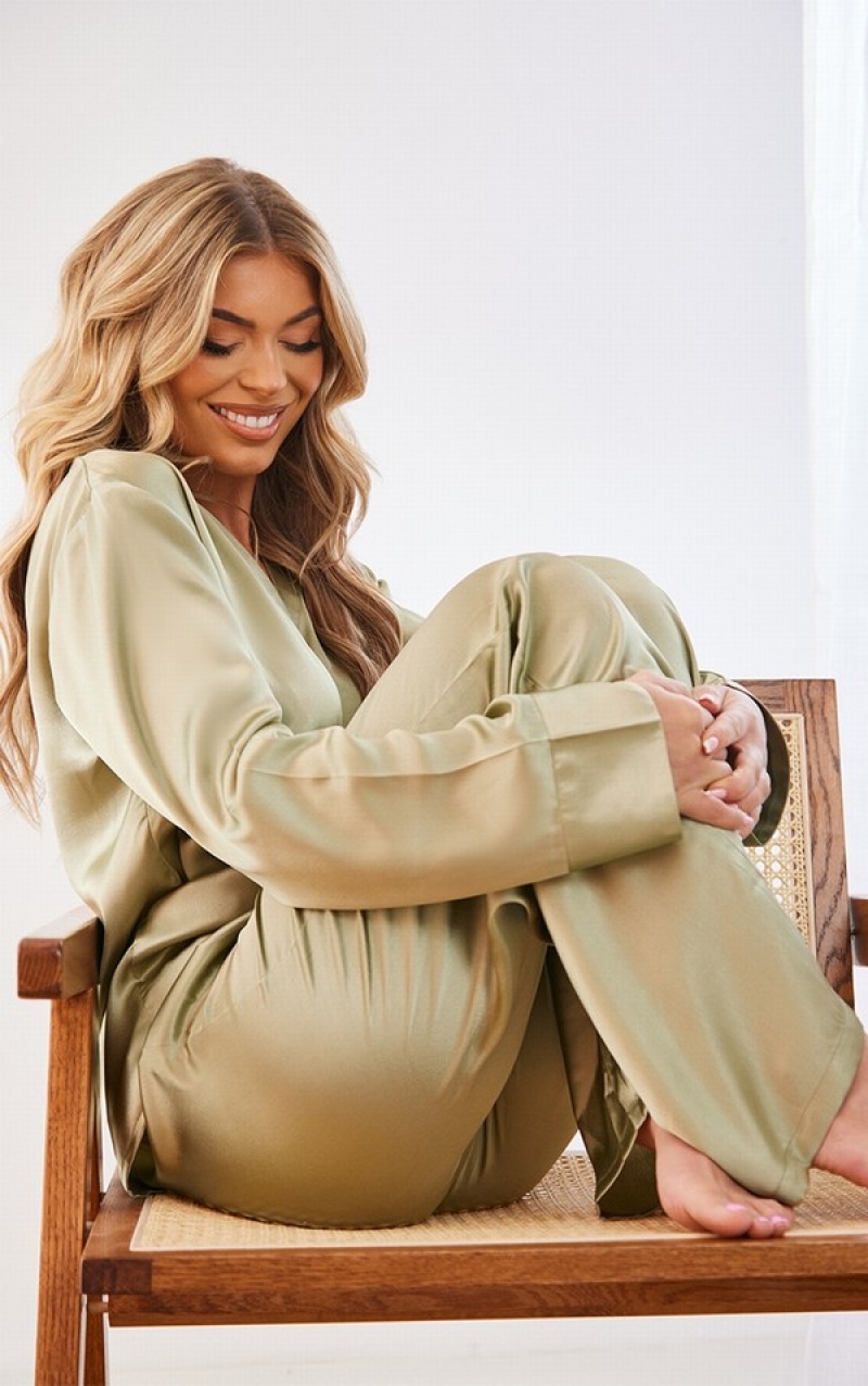 Lenjerie Pretty Little Thing Sage Satin Oversized Long Masline Verzi Verzi | LIPA27481