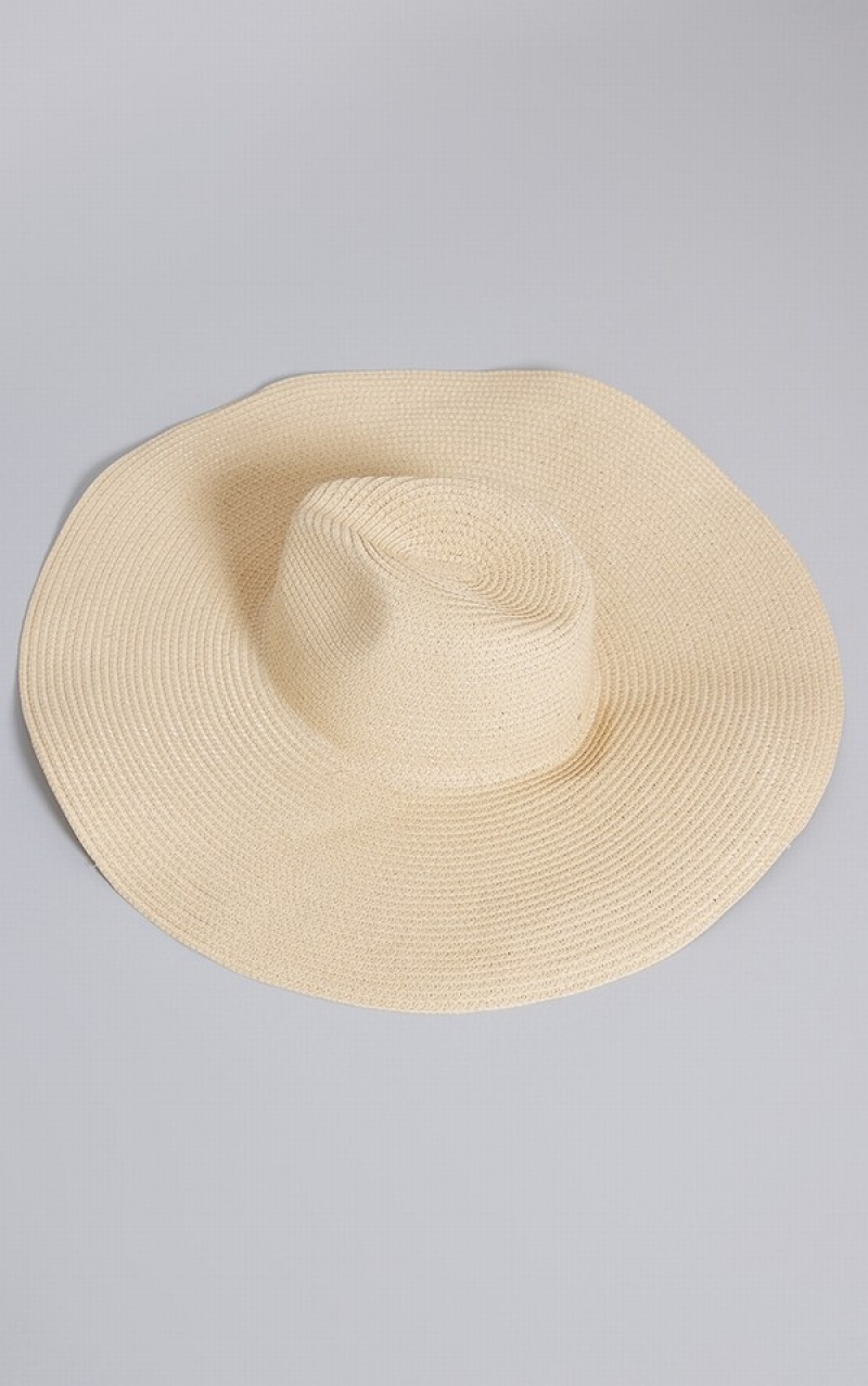 Palarie Pretty Little Thing Oversized Woven Fedora Bej | AKED48973