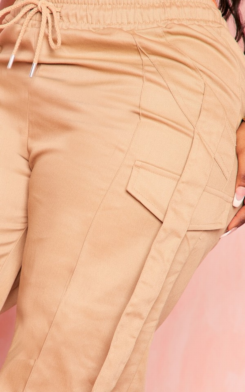 Pantaloni De Trening Pretty Little Thing Plus Stone Cargo Gri | OZUG19865