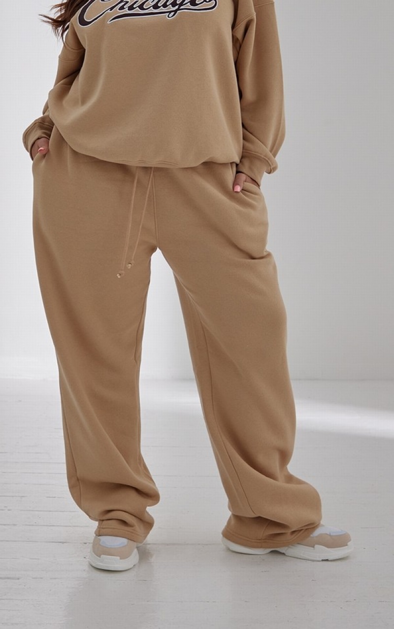 Pantaloni De Trening Pretty Little Thing Plus Flaredpant Bej | ZRGW85473