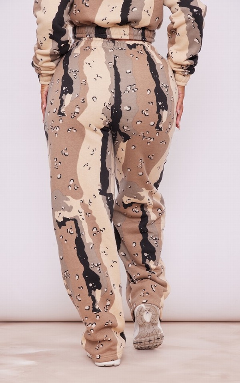 Pantaloni De Trening Pretty Little Thing Shape Stone Drept Leg Camo Gri | NMPL30946