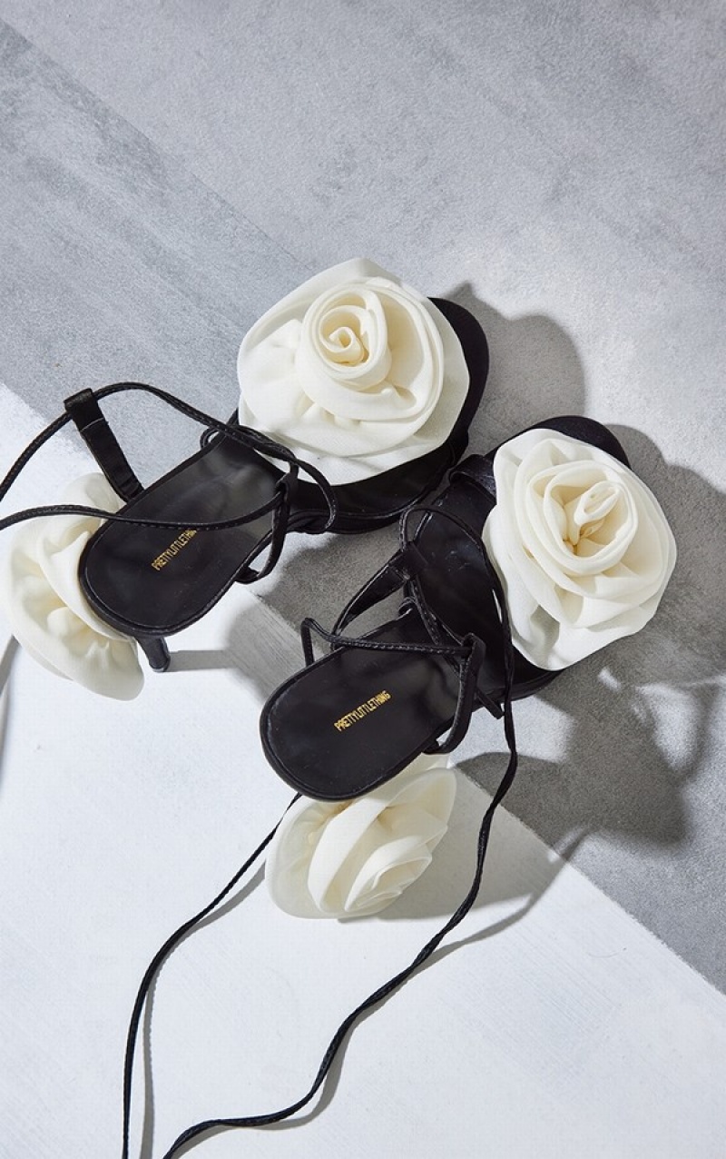 Pantofi Cu Toc Pretty Little Thing Satin Round Bombeu Corsage Dantela Up High Negrii | EBUL21945