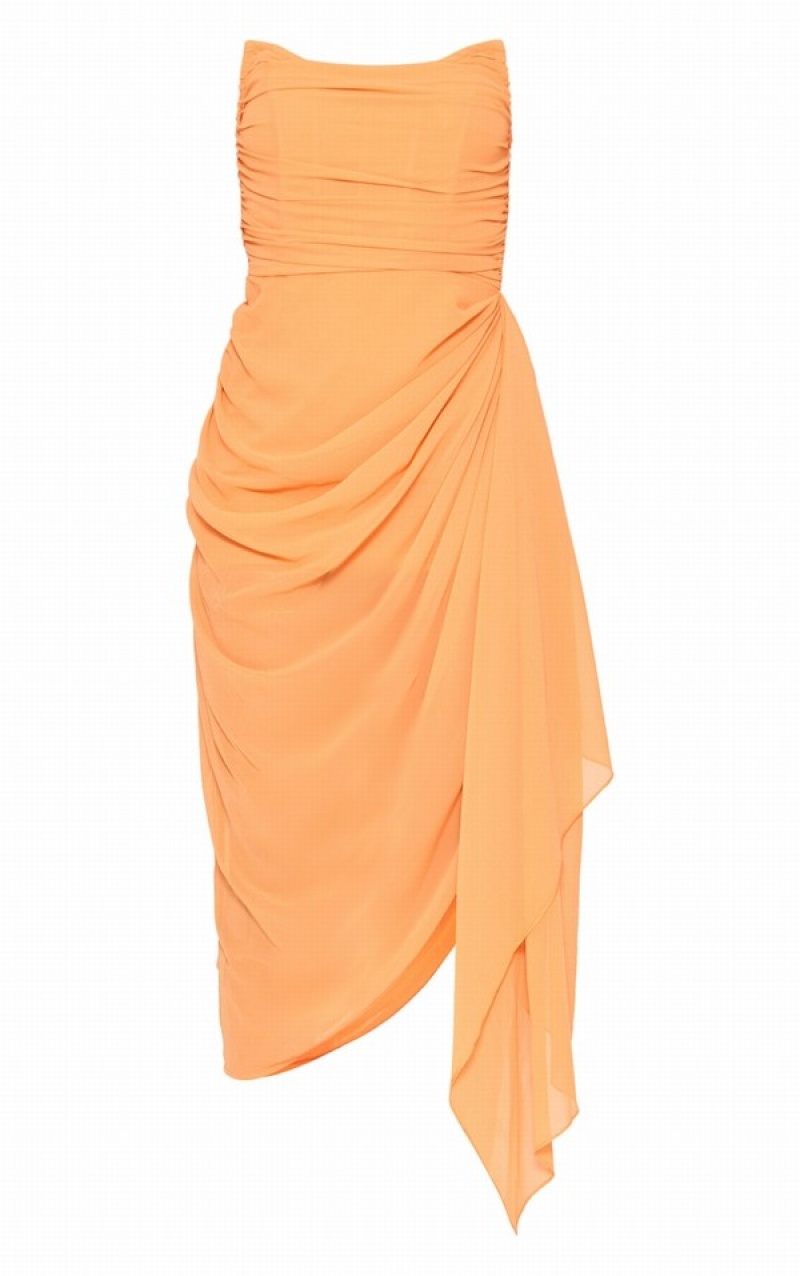 Rochie Pretty Little Thing Chiffon Ruched Bandeau Drape Midaxi Portocalii | TDAB50863