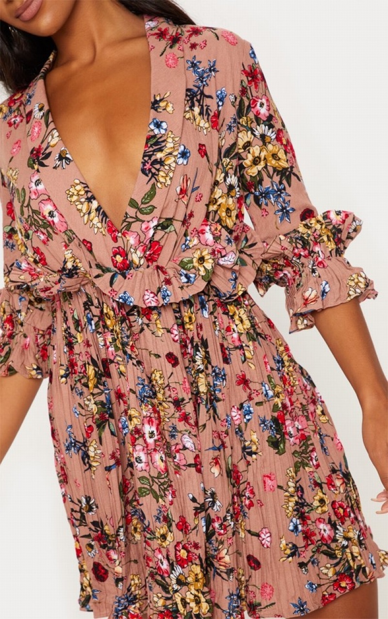 Rochie Pretty Little Thing Nude Floral Frill Detail Plisat Skater Bej Inchis | VZYU67392