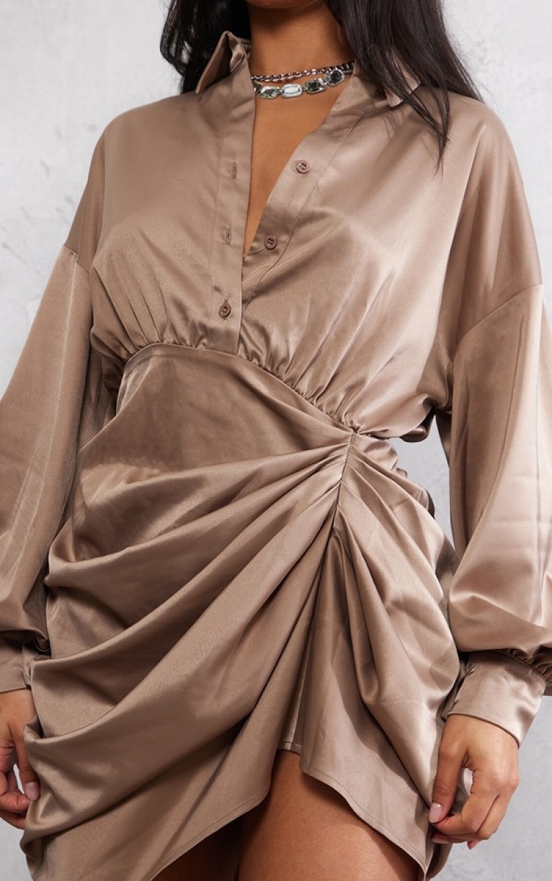 Rochie Pretty Little Thing Taupe Satin Drape Oversized Sleeve Gri Maro | OJAZ06495