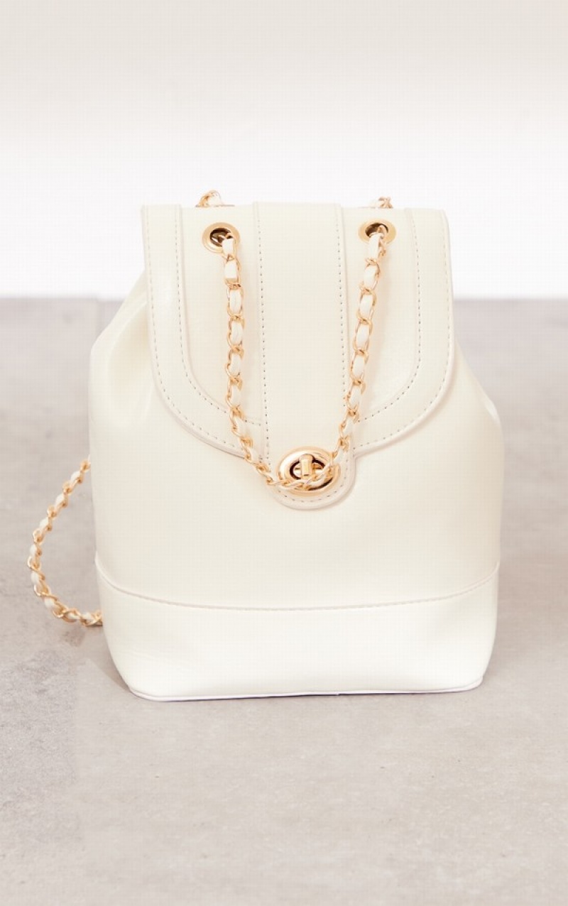Rucsac Pretty Little Thing PU Chain Curea Albi | DCPF45298