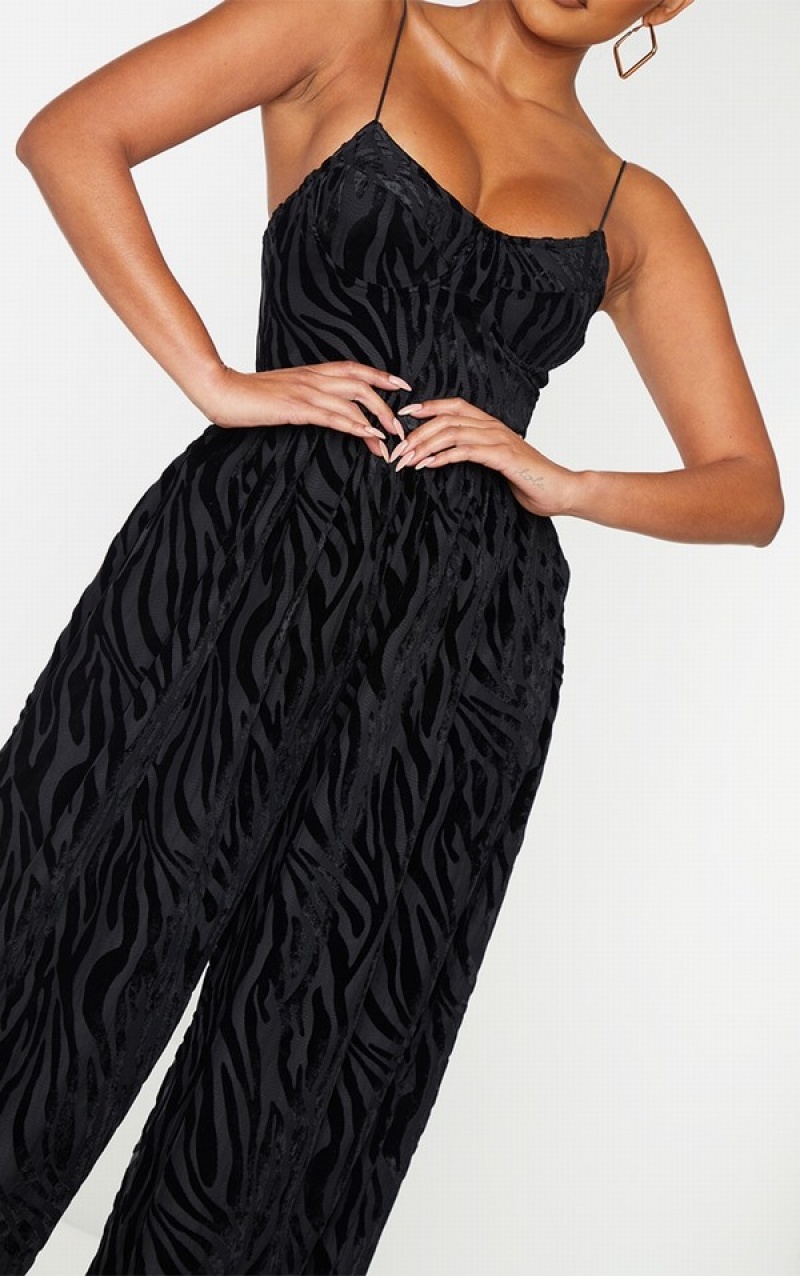 Salopeta Pretty Little Thing Zebra Devore Cup Detail Largi Leg Negrii | HWVG94037