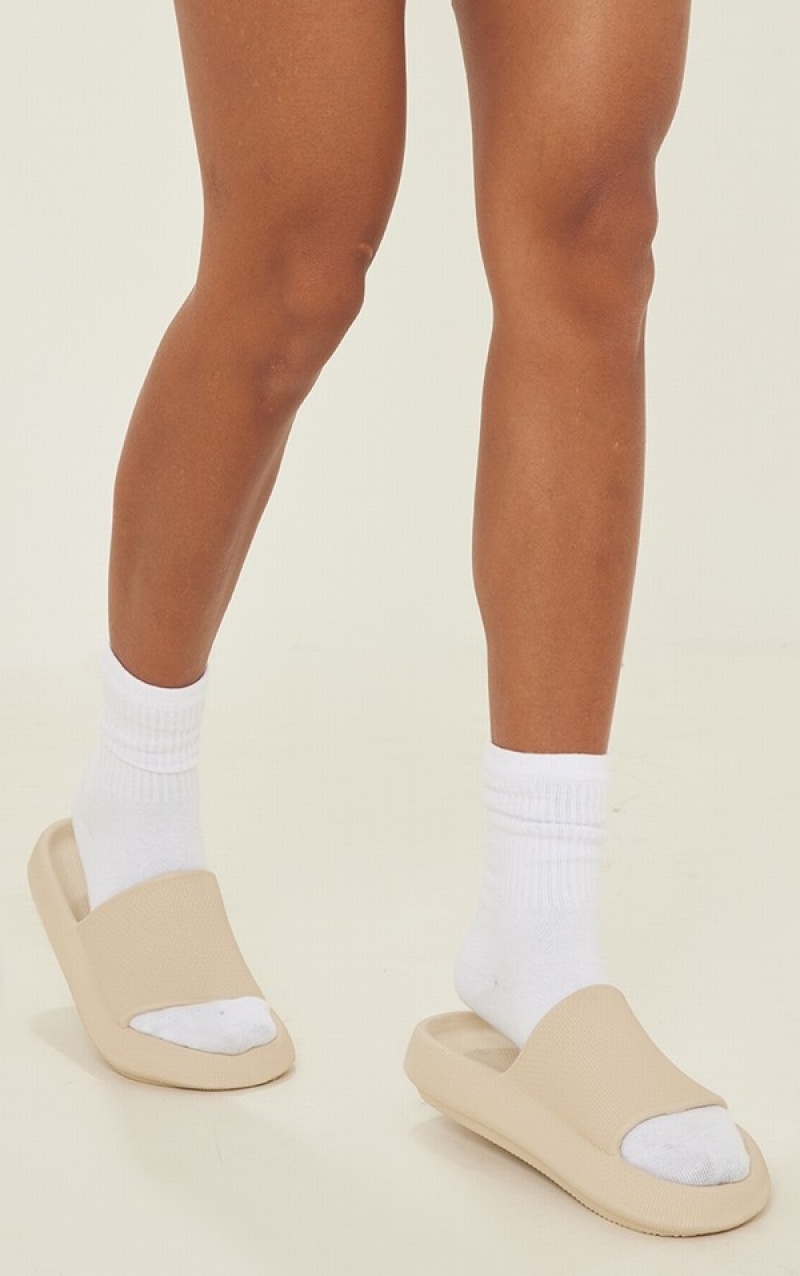 Slapi Pretty Little Thing Beigeform Sole Rubber Bej | TPXF20748