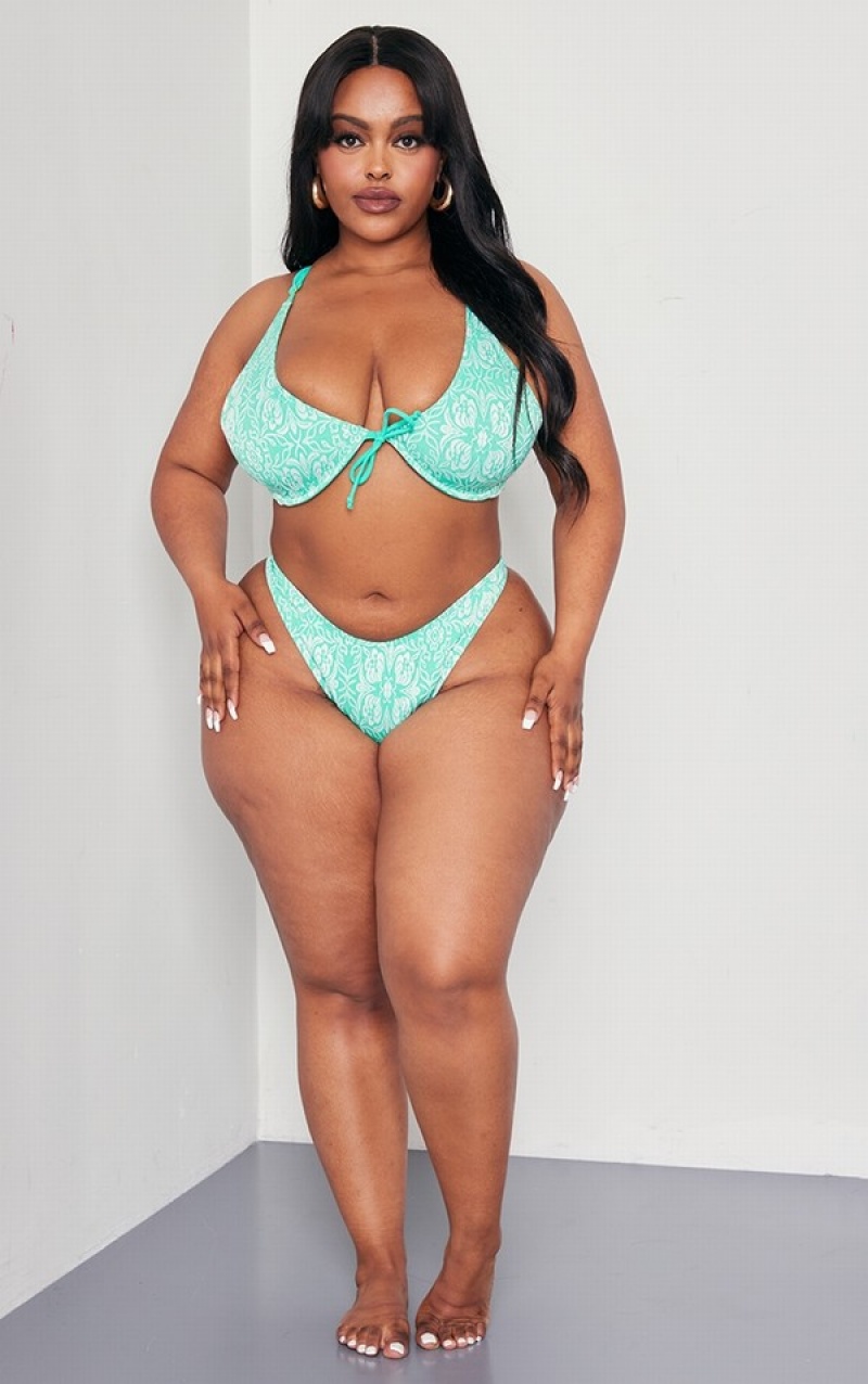Topuri De Bikini Pretty Little Thing Plus Bright Floral Underwired Verzi Deschis | SAZX39062